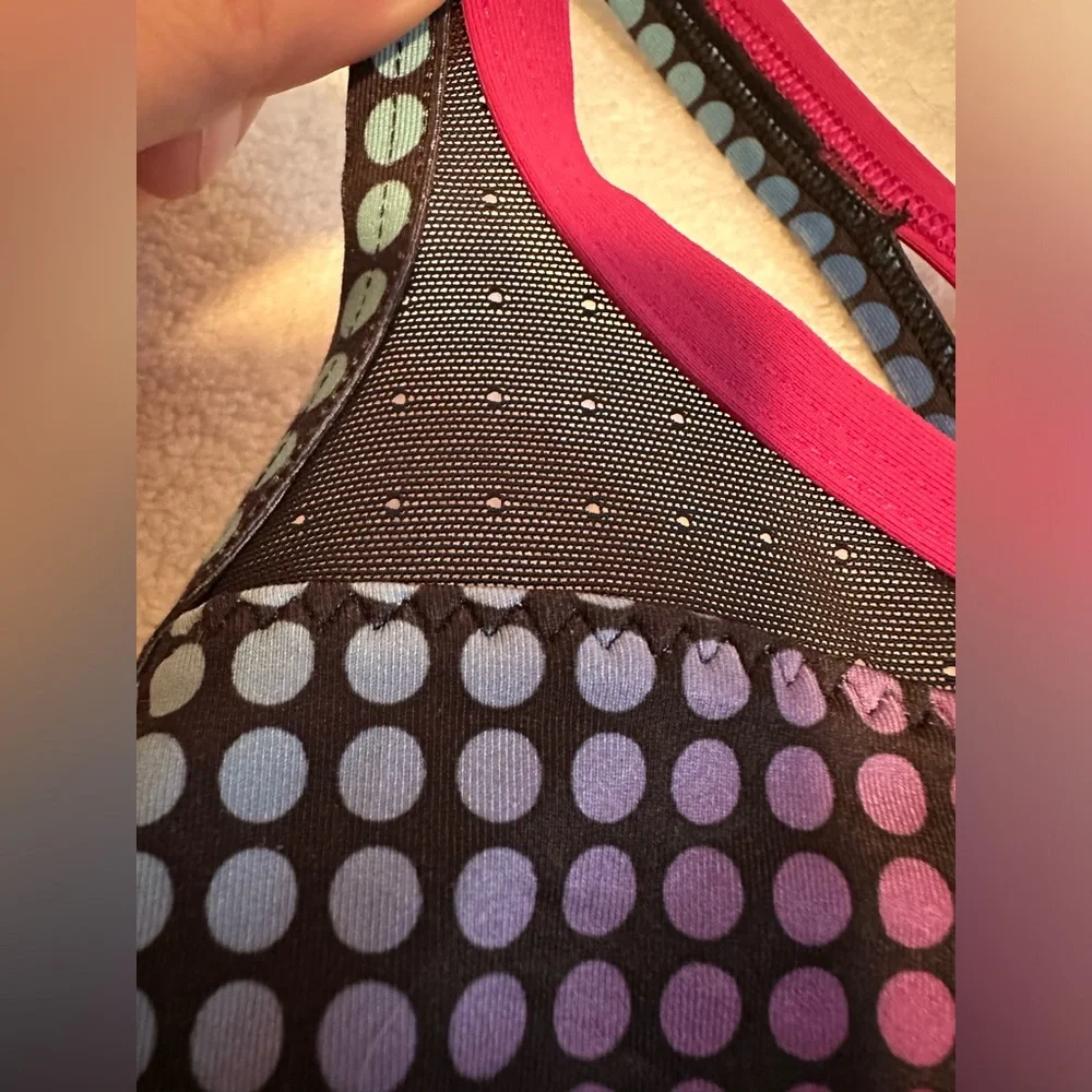 EUC- Lululemon Sweaty Endeavor Cosmic Dot White Multi Bra‎